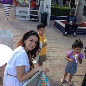 Meet your Posher, Hind